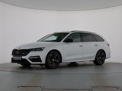 Weiß Gebraucht 2021 Skoda Octavia RS Kombi | 26.789 € (Fairer Preis)