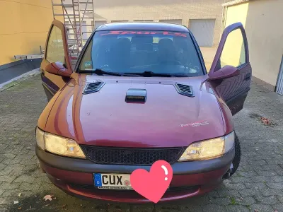 Occasion Opel Vectra 101 ch (74 kW) 1998 Rouge Berline