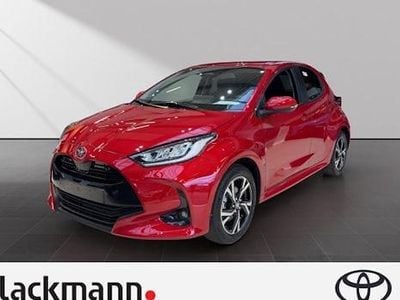 Neu Toyota Yaris Hybrid 117 PS (86 kW) 2026 Rot Kleinwagen