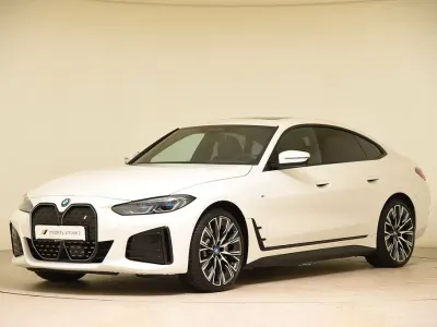 Usata BMW i4 M Sport 210 kW (286 CV) 2023 Bianco Berlina