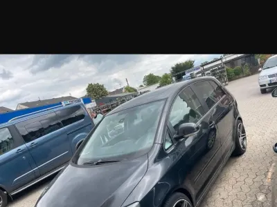 Gebraucht VW Golf Plus Cross 105 PS (77 kW) 2007 Schwarz Van / Kleinbus