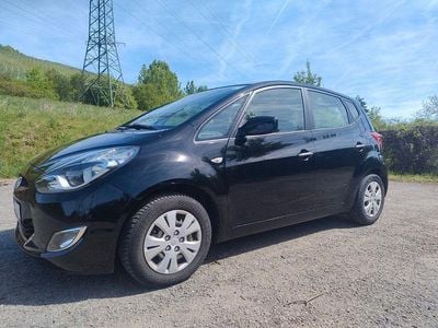 Usata Hyundai ix20 Comfort 90 CV (66 kW) 2013 Nero Utilitaria