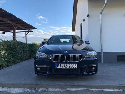 Gebraucht BMW 535 313 PS (230 kW) 2013 Blau Kombi