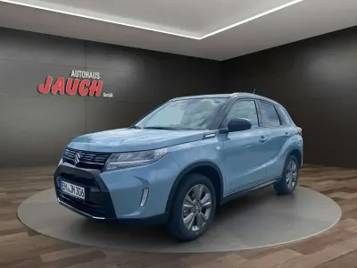 Neu Suzuki Vitara Comfort 110 PS (80 kW) 2026 Ice grayish blue metallic / co SUV