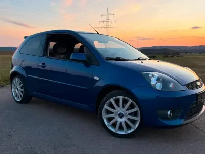 Gebraucht Ford Fiesta ST 150 PS (110 kW) 2008 Blau Kleinwagen
