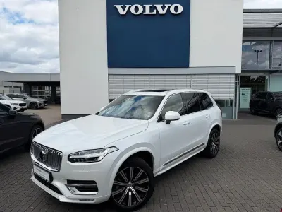 Gebraucht Volvo XC90 Plus 235 PS (172 kW) 2024 Weiß SUV