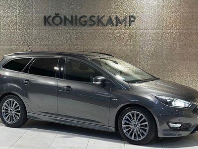 Grau Gebraucht 2018 Ford Focus ST-Line Kombi | 9.990 € (Fairer Preis)