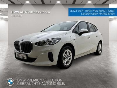 Gebraucht BMW 225 Active Tourer 136 PS (100 kW) 2022 Weiß Van / Kleinbus
