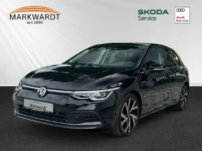 Gebraucht VW Golf VIII Style 190 PS (139 kW) 2022 Schwarz Limousine