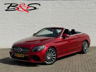 Gebraucht Mercedes C300 Premium 258 PS (189 kW) 2018 Rot Cabrio