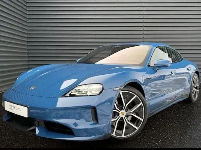 Gebraucht Porsche Taycan Black Edition 319 kW (435 PS) 2025 Neptunblau Limousine