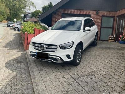 Mercedes GLC300e