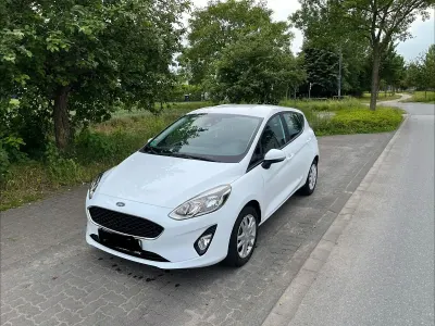 Gebraucht Ford Fiesta Cool & Connect 86 PS (63 kW) 2018 Weiß Kleinwagen