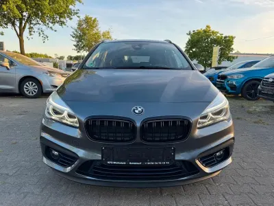 Gebraucht BMW 220 Gran Tourer Sport Line 190 PS (139 kW) 2018 Grau Van / Kleinbus