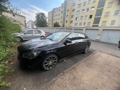 Mercedes CLA220 Shooting Brake