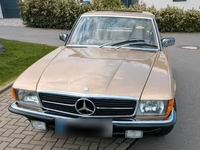 Gebraucht Mercedes SLC380 218 PS (160 kW) 1980 Gold Coupé