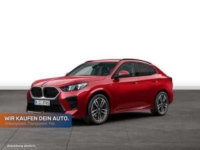 Gebraucht BMW X2 Luxury Line 156 PS (114 kW) 2025 Fire red metallic SUV
