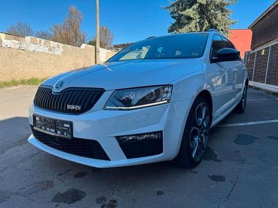 Gebraucht Skoda Octavia RS 184 PS (135 kW) 2016 Weiß Kleinwagen
