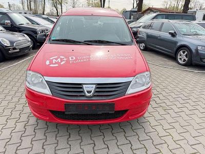 Gebraucht Dacia Logan MCV Ambiance 84 PS (61 kW) 2011 Rot Kombi