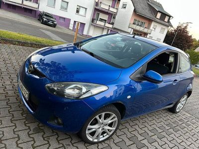 Gebraucht Mazda 2 63 PS (46 kW) 2009 Blau Kleinwagen