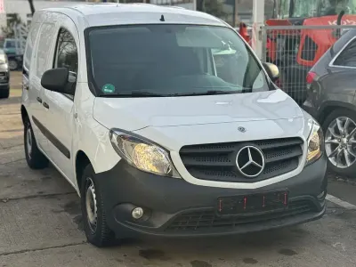 Gebraucht Mercedes Citan 108 80 PS (58 kW) 2020 Weiß Van / Kleinbus