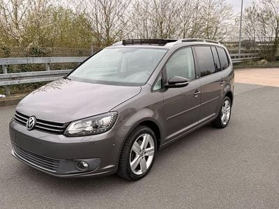 Gebraucht VW Touran Style 140 PS (102 kW) 2012 Grau Van / Kleinbus