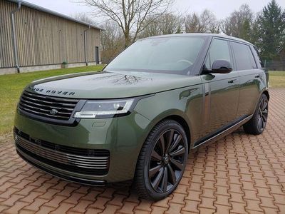 Neu Land Rover Range Rover 615 PS (452 kW) 2025 Sv bespoke match green in glos SUV