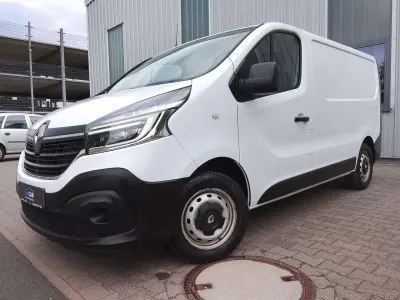 Gebraucht Renault Trafic Komfort 120 PS (88 kW) 2021 Weiß Van / Kleinbus