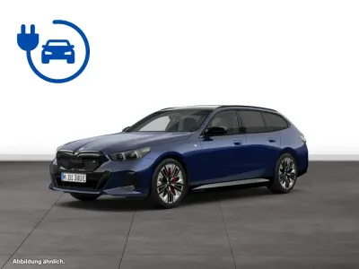 Gebraucht BMW i5 Sport Line 442 kW (601 PS) 2025 Blau Kombi