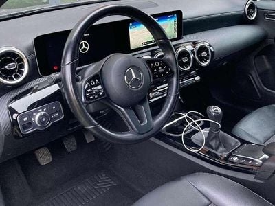 Mercedes CLA180
