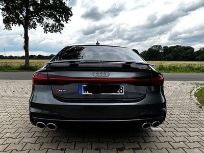 Audi S7