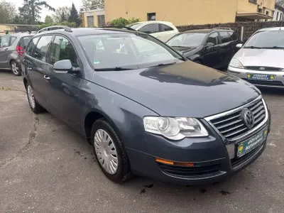Gebraucht VW Passat Trendline 102 PS (75 kW) 2009 Grau Kombi