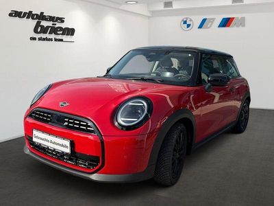Rot Gebraucht 2024 Mini Cooper Classic Kleinwagen | 24.900 € (Guter Preis)