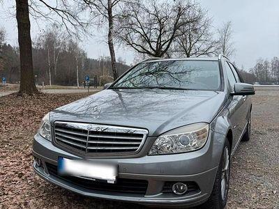 Gebraucht Mercedes C180 156 PS (114 kW) 2010 Grau Kombi