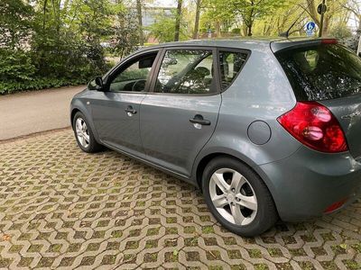 gebraucht Kia Ceed 1.6 ED