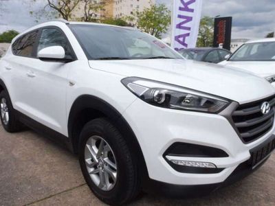 gebraucht Hyundai Tucson blue Classic 2WD+PDC+USB+AUX+BC+MFL+NAVI+