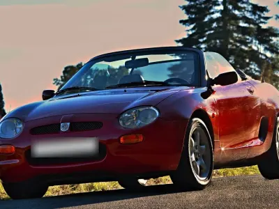 Usata MG F 120 CV (88 kW) 1999 Rosso Cabrio