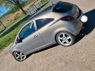 Używany Opel Corsa 131 KM (96 kW) 2010 Szary Hatchback