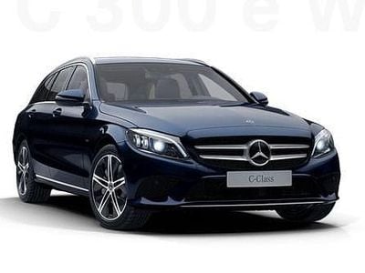 Gebraucht Mercedes C300e Avantgarde 320 PS (235 kW) 2020 Cavansitblau  metallic Limousine
