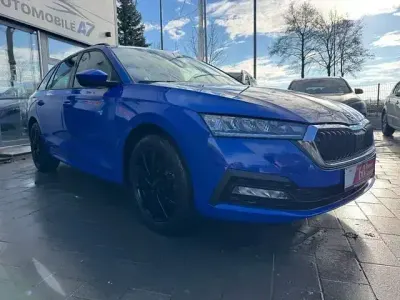 Gebraucht Skoda Octavia Ambition 116 PS (85 kW) 2023 Blau Kombi