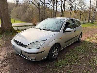 Gebraucht Ford Focus 116 PS (85 kW) 2003 Silber Coupé