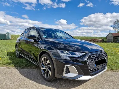 Usata Audi A3 Comfort 150 CV (110 kW) 2024 Nero Berlina