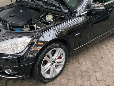 Gebraucht Mercedes C220 170 PS (125 kW) 2009 Schwarz Kombi