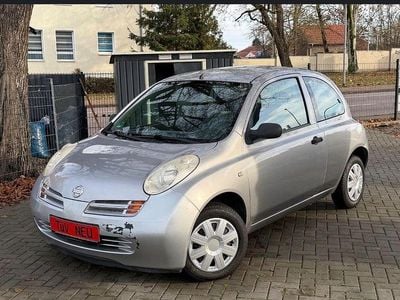 Gebraucht Nissan Micra 80 PS (58 kW) 2003 Silber Kleinwagen