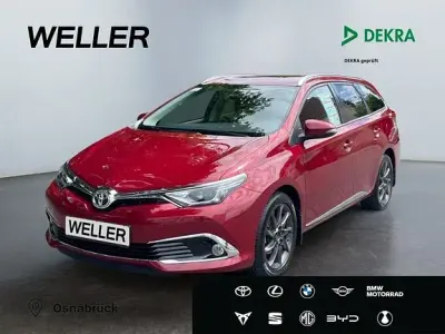 Gebraucht Toyota Auris Basis 116 PS (85 kW) 2017 Tokiorot perleffekt Kombi