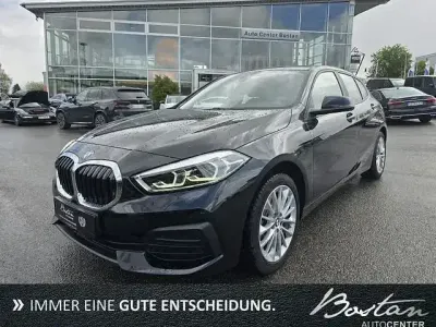 Gebraucht BMW 118 Advantage 136 PS (100 kW) 2024 Schwarz Kleinwagen