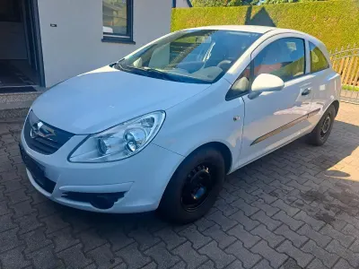 Gebraucht Opel Corsa 60 PS (44 kW) 2007 Weiß Kleinwagen