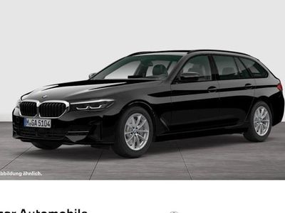 Schwarz Gebraucht 2022 BMW 520 Shadowline Kombi | 29.990 € (Guter Preis)