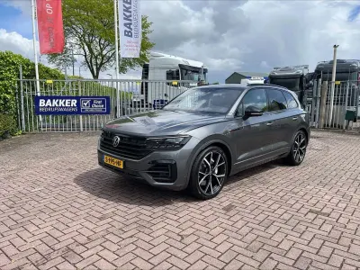 Gebraucht VW Touareg R 340 PS (250 kW) 2021 Grau SUV