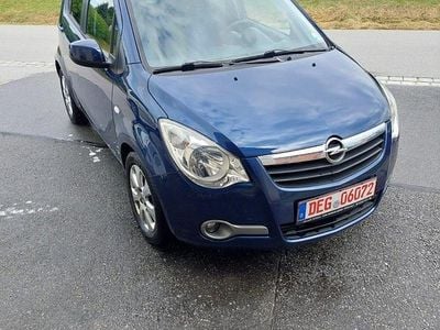 Opel Agila